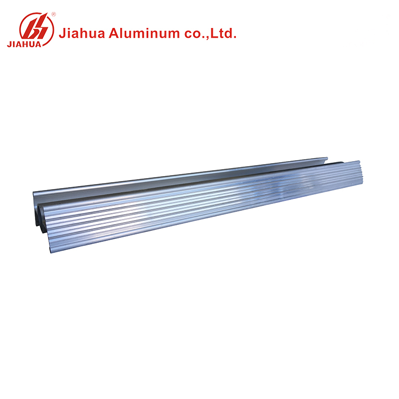 6063 la décoration de prix inférieure d'alliage d'aluminium a mené l'extrusion de profils en aluminium de bande pour l'échelle